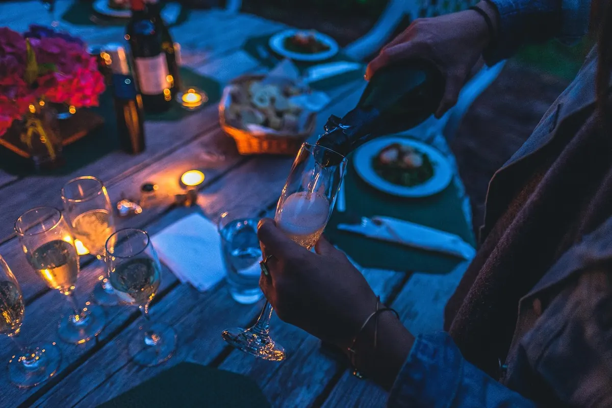 How to Open Sparkling Wine Safely: Step-by-Step Without the Pop